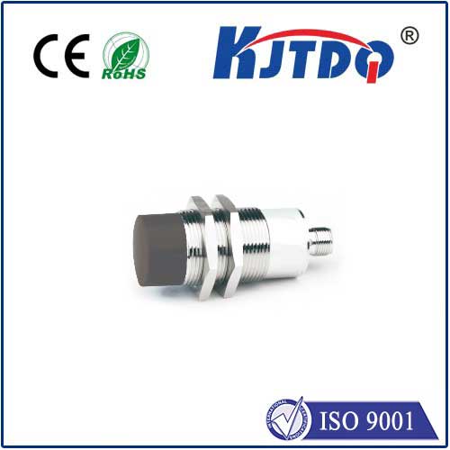 M30非埋式模擬量接近開(kāi)關(guān)(接插型)